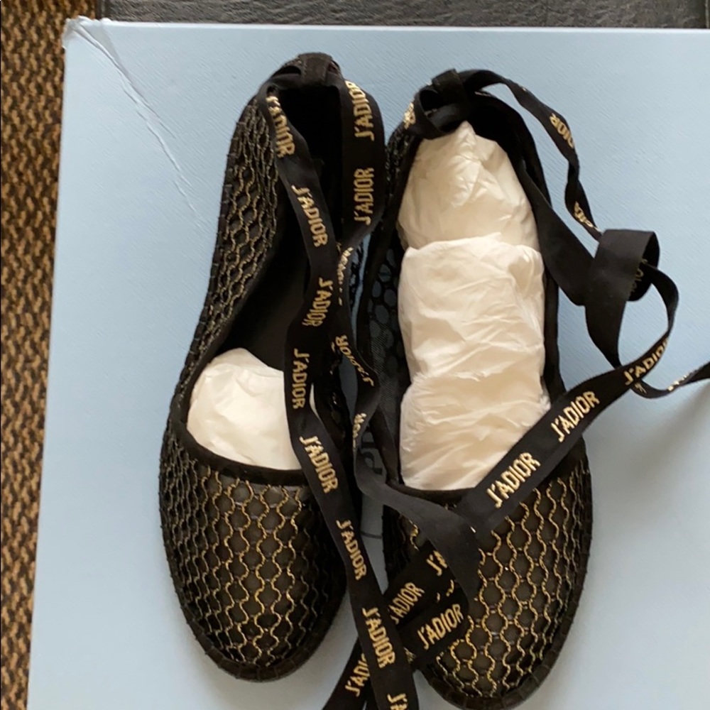 Dior shoes, comes with dust bag
